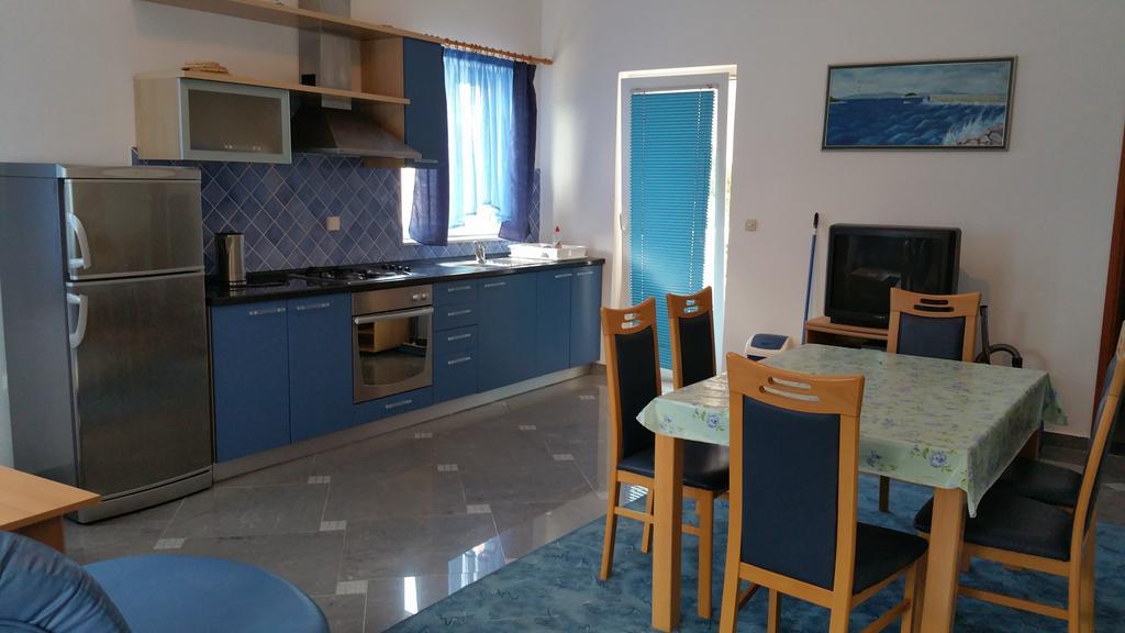 Gardenia Apartments Pakoštane Exterior foto